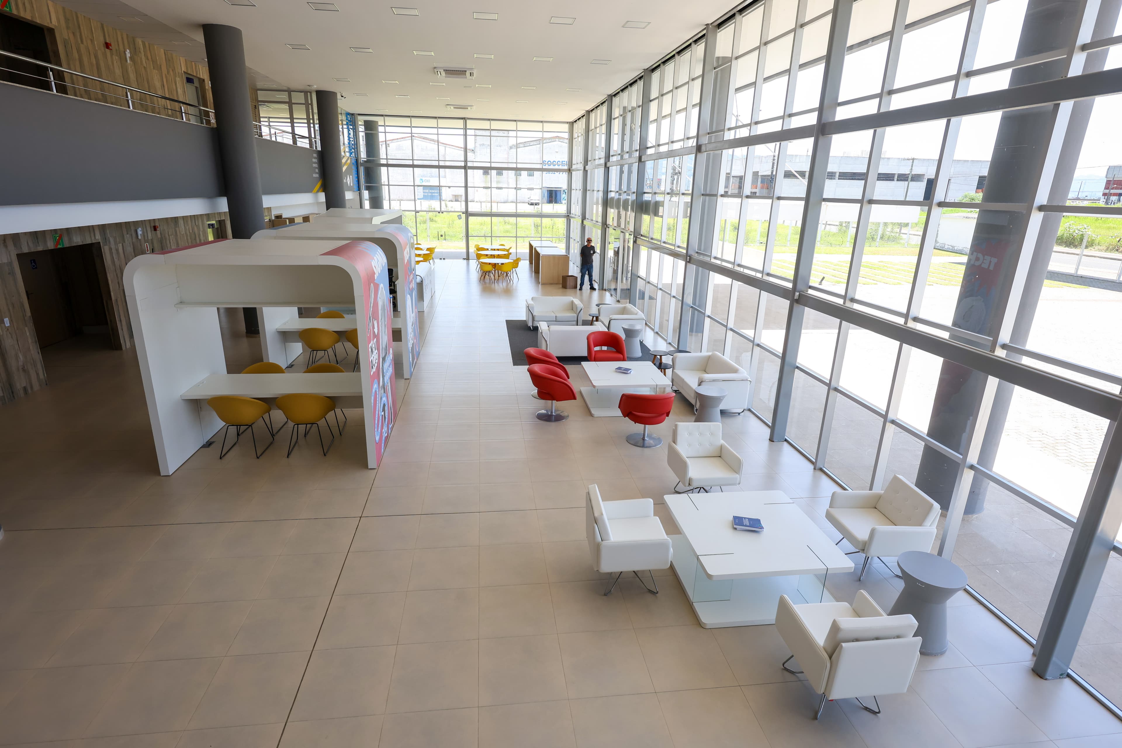 Uma década após o início das obras, Centro de Inovação de Tubarão é inaugurado