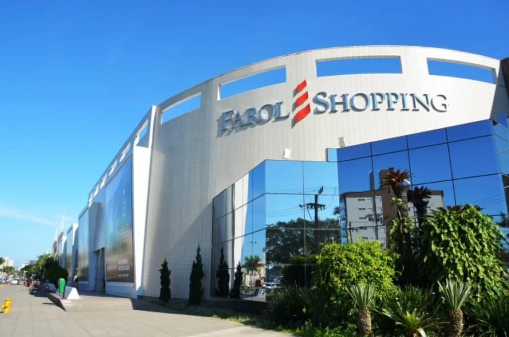 Farol Shopping passa a ficar aberto até mais tarde a partir deste sábado (14)