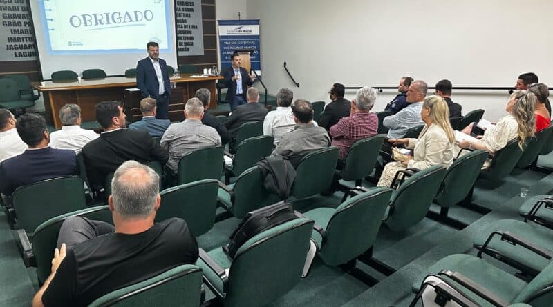Metas e diretrizes para os primeiros 100 dias de governo são traçadas na prefeitura de Tubarão