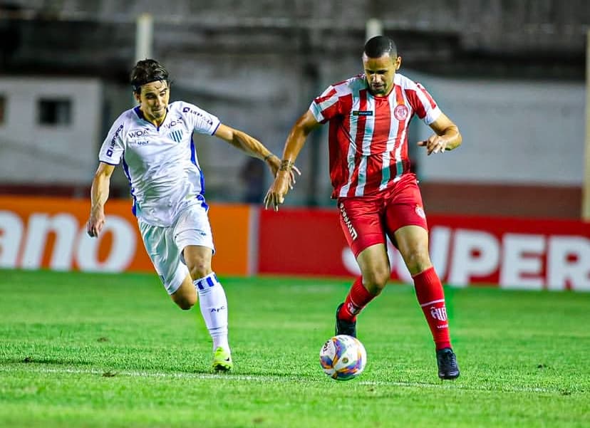 CATARINENSE: Hercílio Luz sofre nova derrota, desta vez de goleada