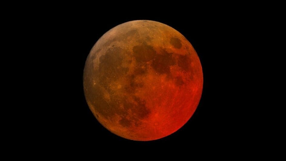 Saiba onde em SC será possível ver o eclipse chamado “Lua de Sangue”, na madrugada desta sexta (14)