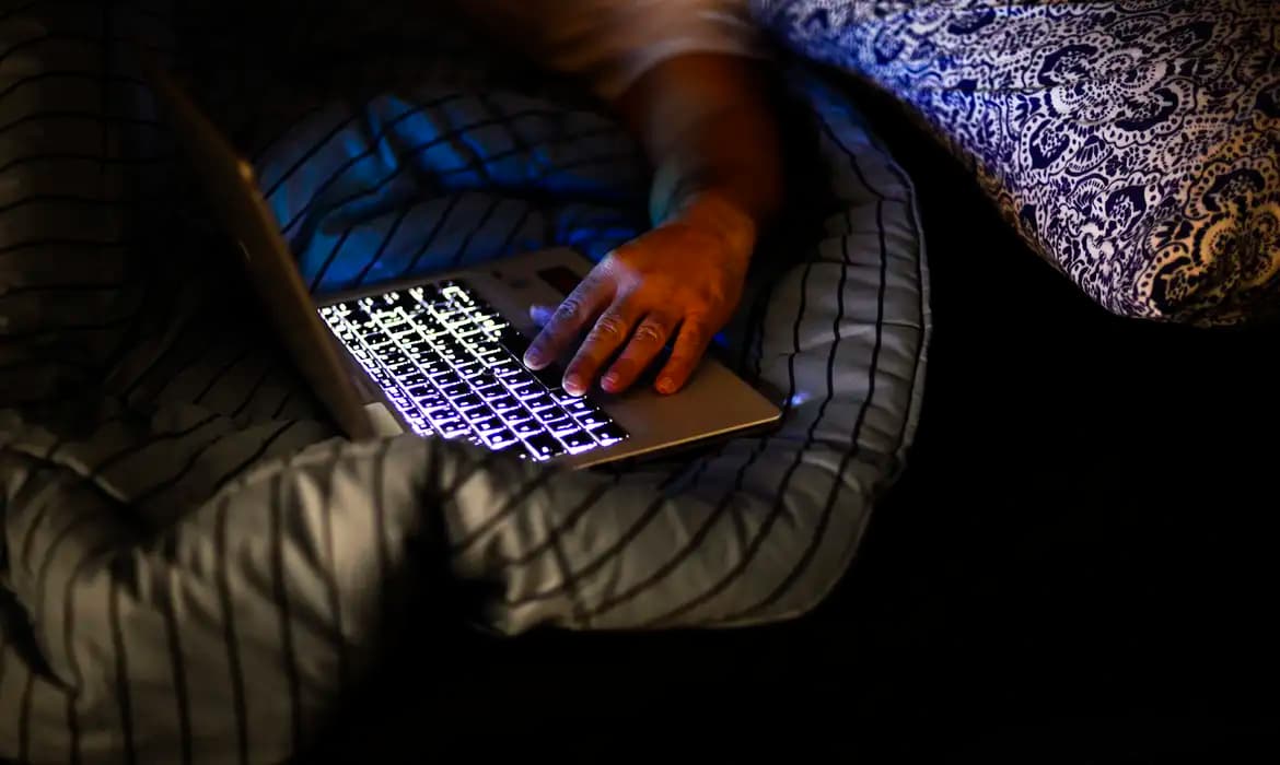 País é o 5º do mundo com mais denúncias de conteúdo online de abuso sexual infantil