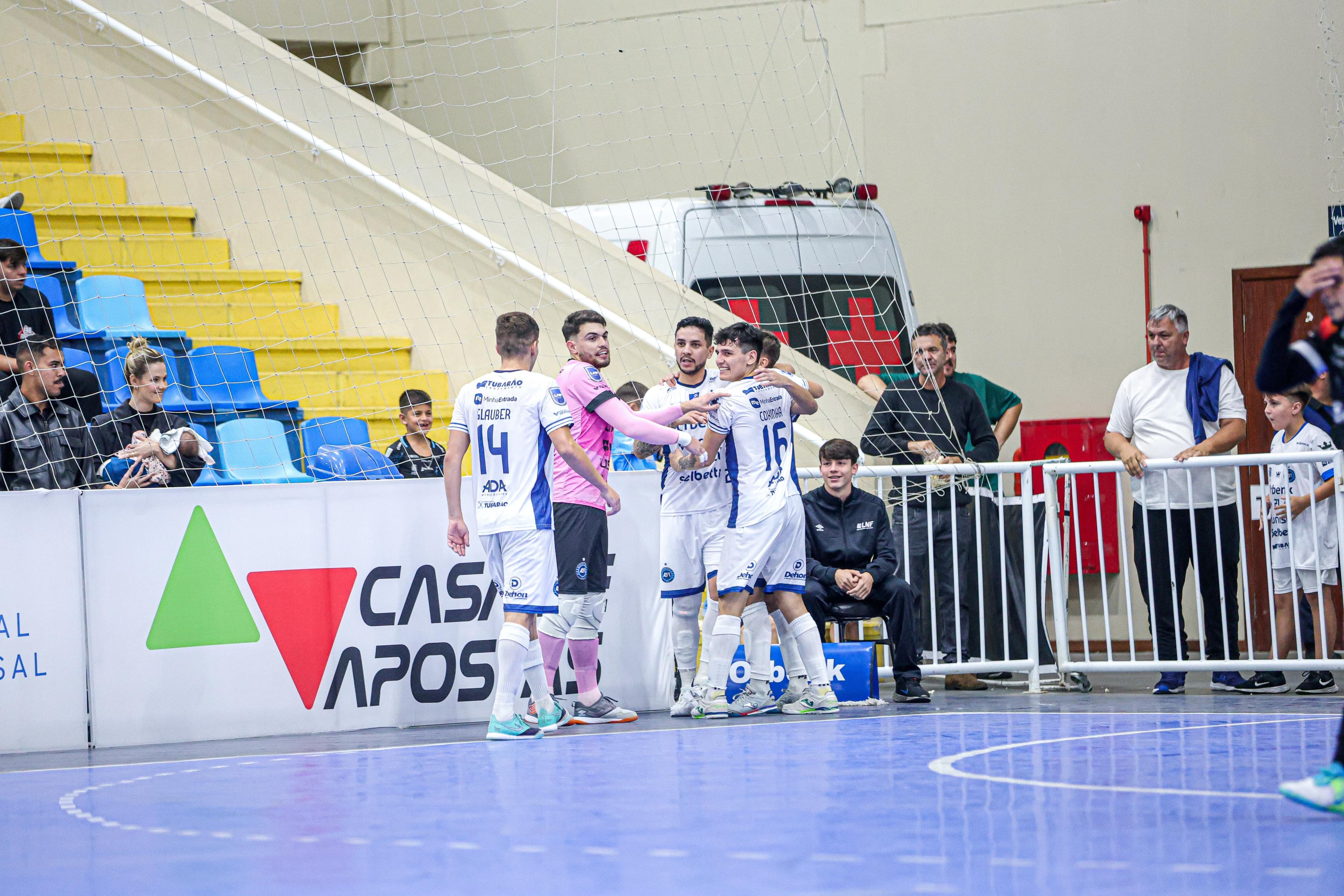 LIGA: Tubarão Futsal conquista a primeira vitória na competição