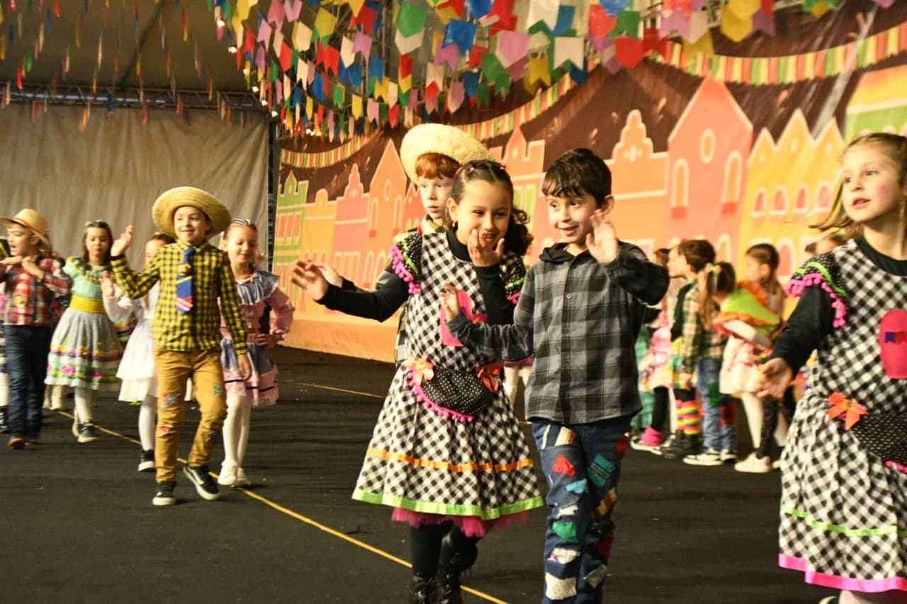 Farol Shopping e Colégio Dehon promovem o Arraial Solidário nesta semana