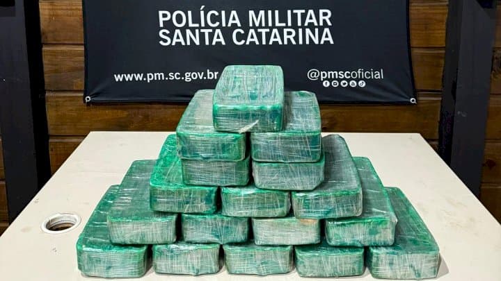 Mulher é presa com mais de 17 quilos de crack no Centro de Imbituba