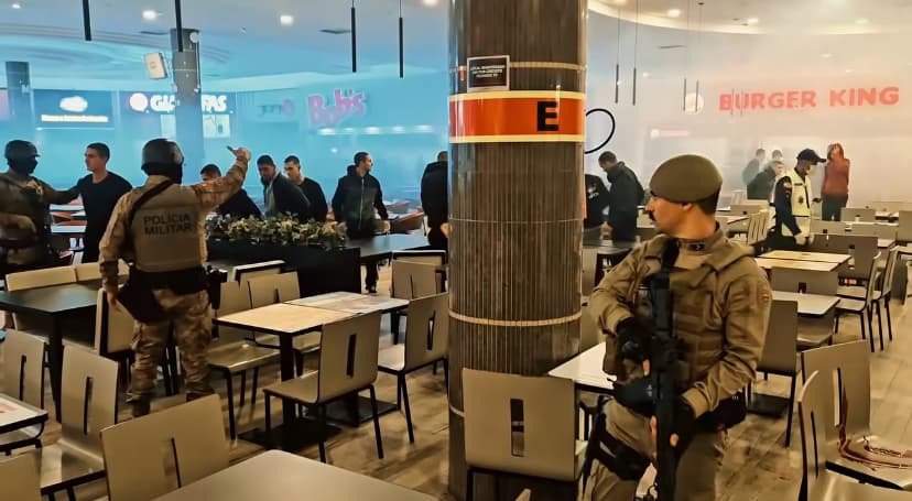 Simulado de ocorrência policial com atirador é realizado no shopping