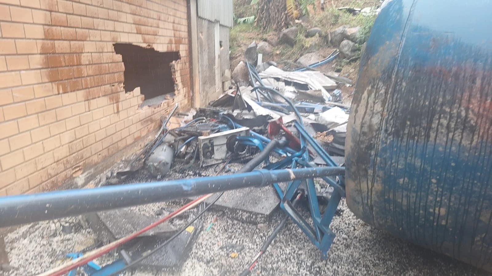 Explosão em caldeira deixa três feridos em Braço do Norte