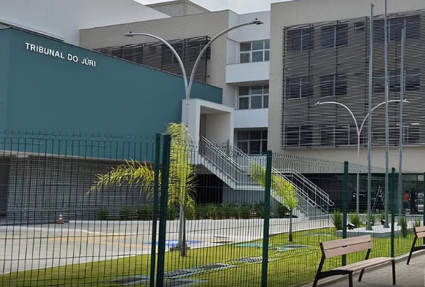 Ex-policial acusado de homicídio em 2023 recebe pena máxima do Tribunal do Júri