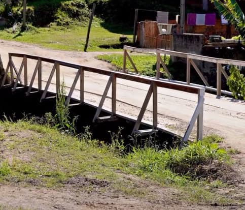 Ponte de madeira do Bom Jesus será substituída por estrutura de concreto