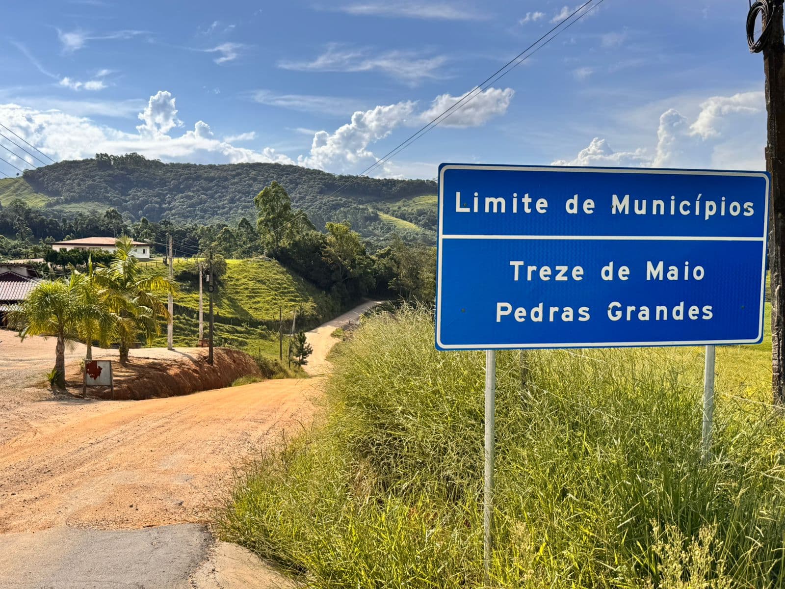 Estrada que liga Azambuja a Treze de Maio será pavimentada