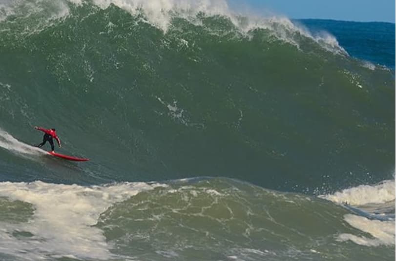 Janela de espera do Brasileiro de Surf de Ondas Grandes está aberta até 26 de fevereiro