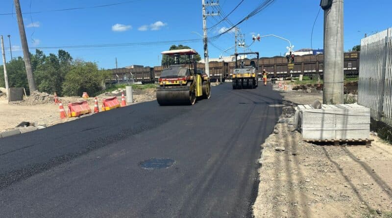 Obra de pavimentação na Rua Aldo Hülse segue para a etapa final