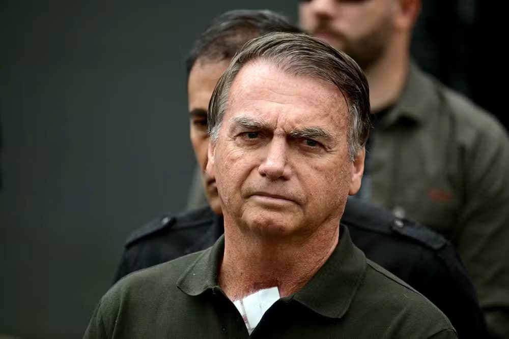 Jair Bolsonaro é transferido para o 19º Batalhão da Polícia Militar no DF