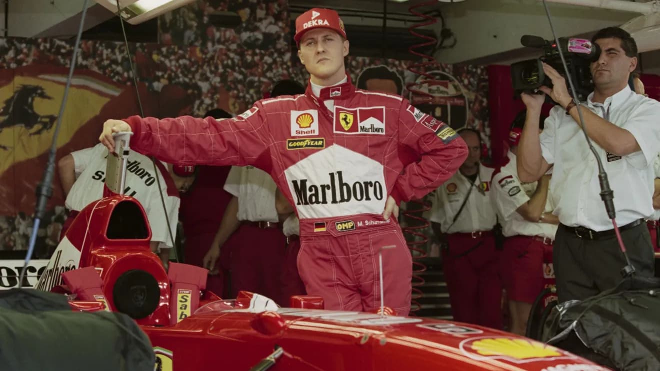 Michael Schumacher apresenta melhora e já não vive acamado, diz jornal britânico