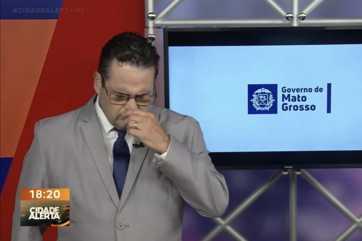 ▶️ Apresentador desmaia ao vivo durante o "Cidade Alerta"