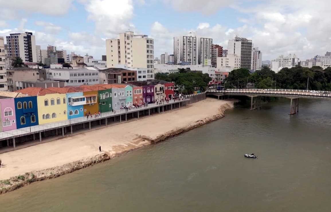 Deck do Casario e chafariz da Praça Centenário são entregues revitalizados