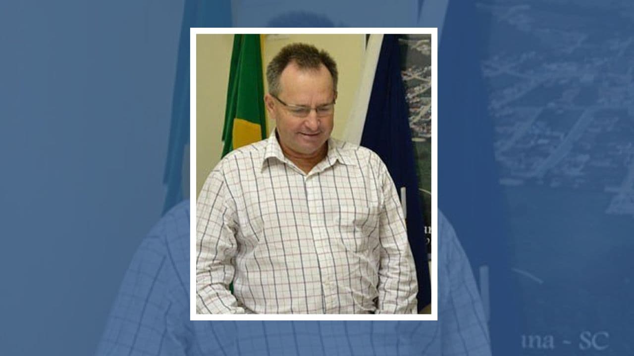 Condenação de ex-prefeito por viagem turística à Europa é mantida