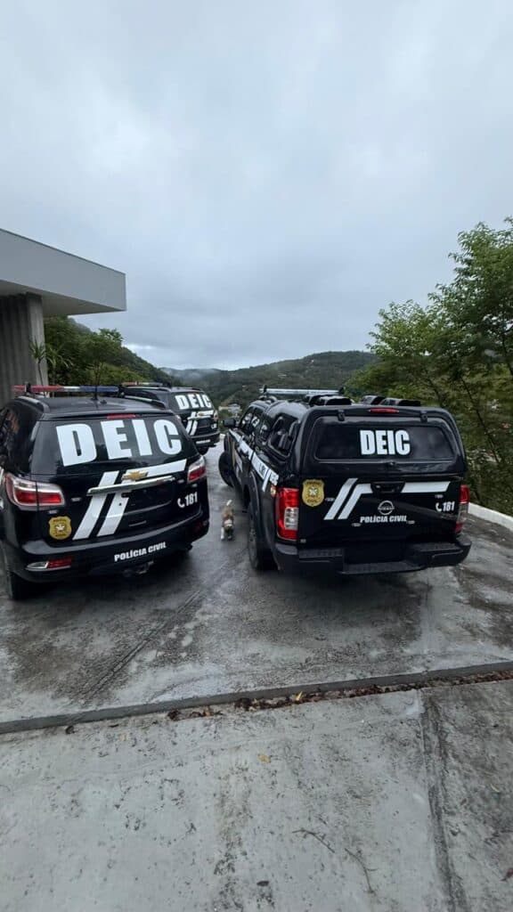 Investigação de fraude em bolsas de pesquisa cumpre mandado em Tubarão