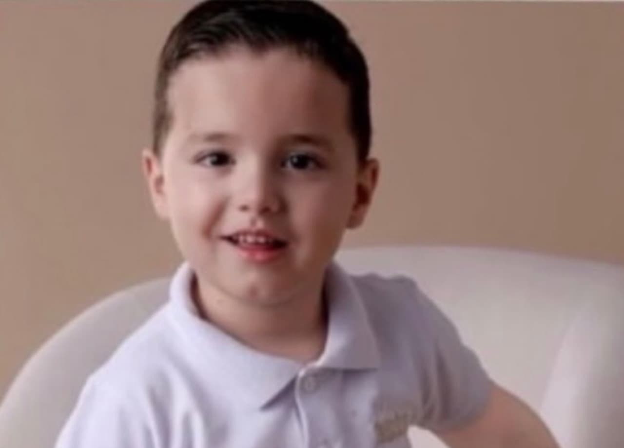 Menino de Laguna perde a luta contra a leucemia após mobilizar campanha solidária