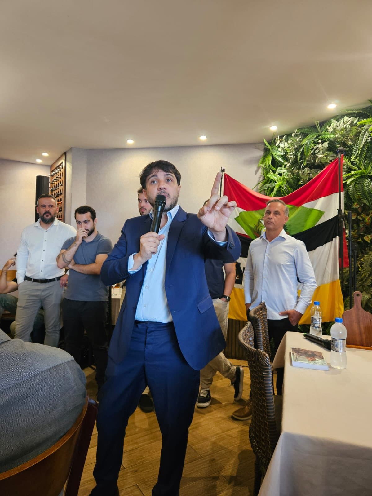 Renan Santos surpreende em Tubarão