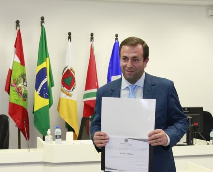 "Operação Mensageiro" tem novas condenações e delação homologada