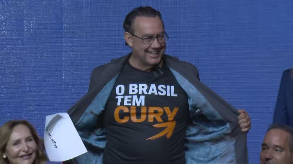 Escritor Augusto Cury lança pré-candidatura à Presidência da República