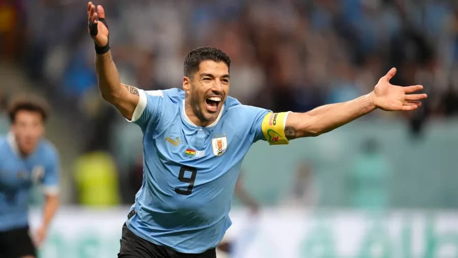 Luis Suárez fica fora da Copa pela primeira vez em 16 anos