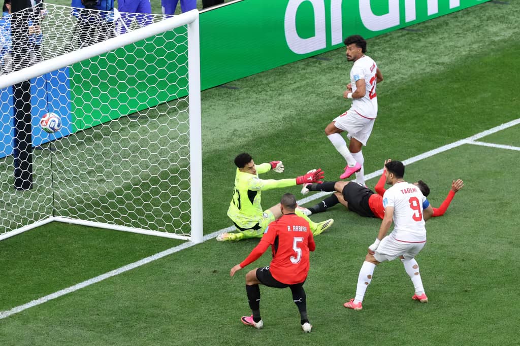 Egito segura empate com o Irã e avança à próxima fase do Mundial