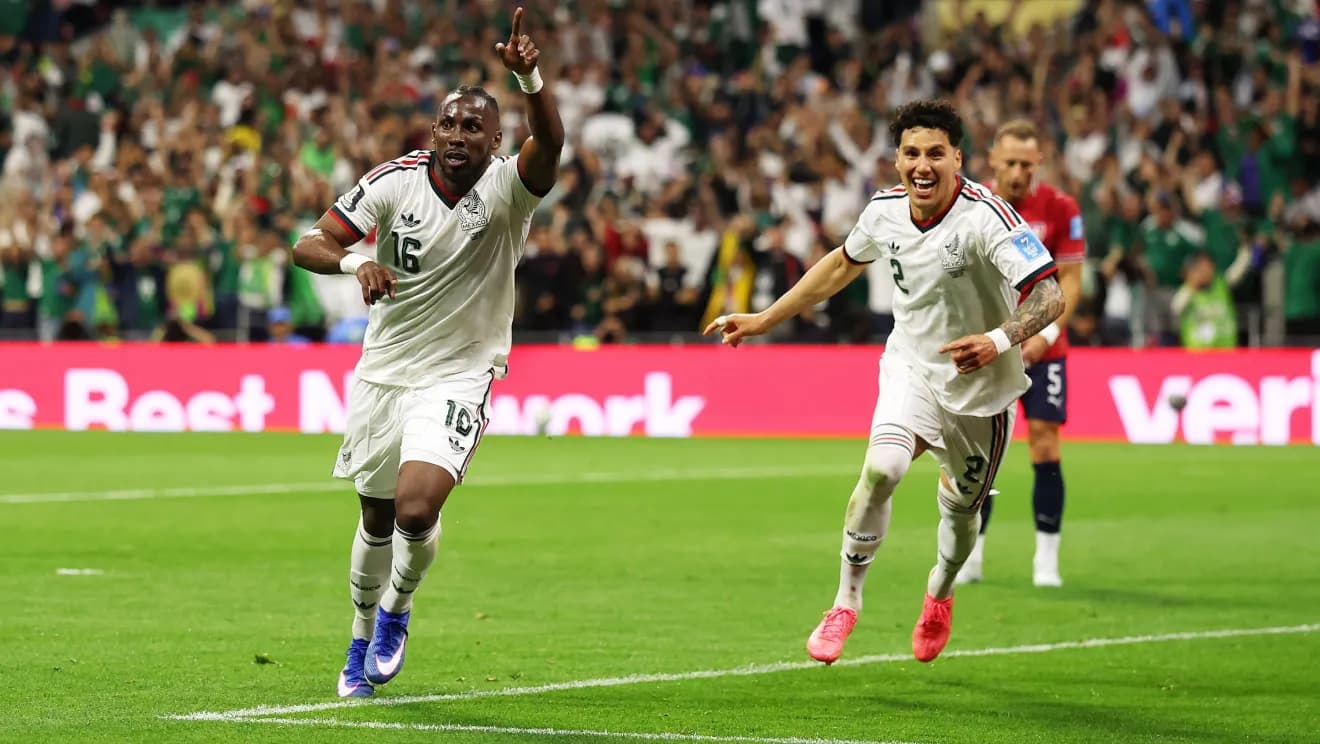 México goleia a República Tcheca, mantém 100% e avança como líder do Grupo A