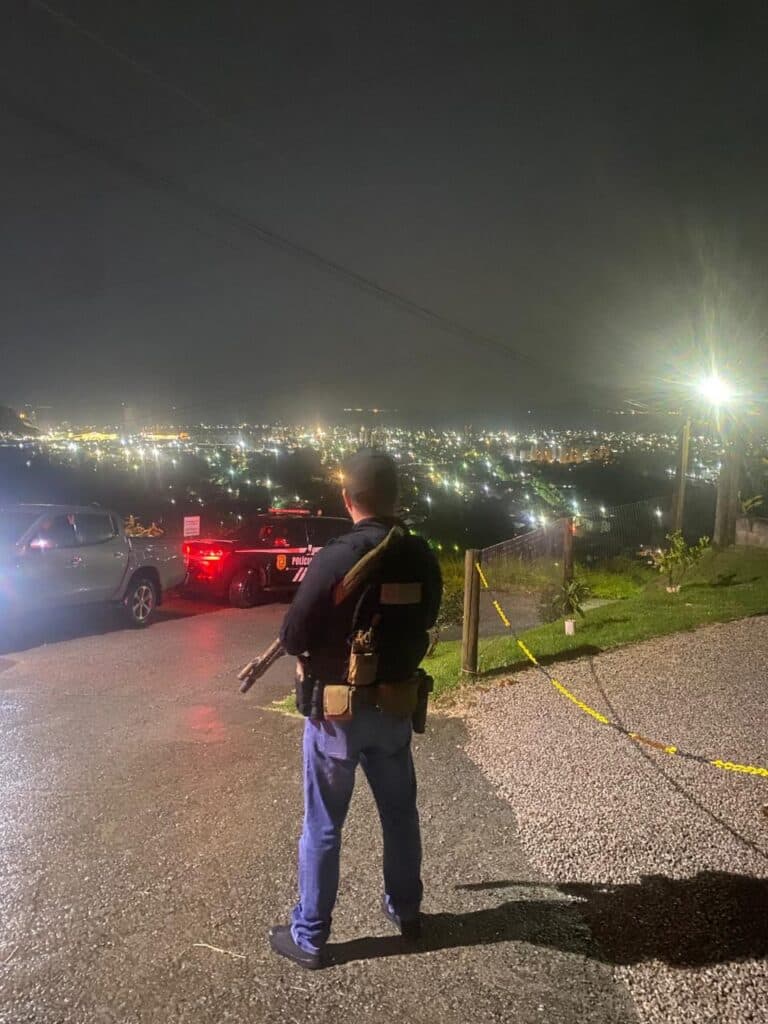 Operação contra tráfico de drogas tem alvo em Tubarão e cumpre oito mandados em SC