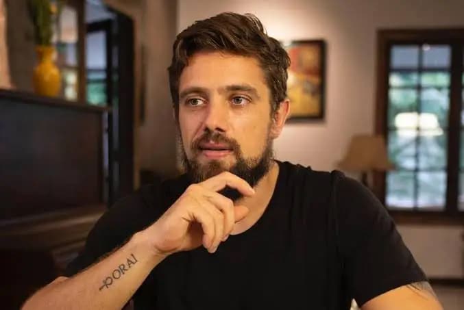 Rafael Cardoso se interna após admitir recaída