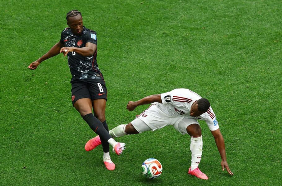 Gancho duro da Fifa
