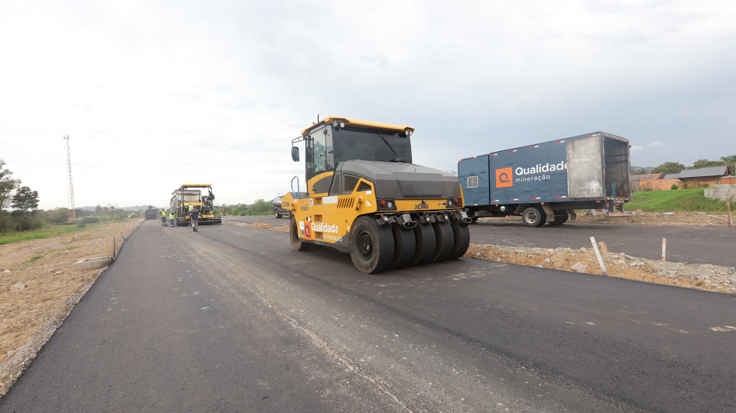 Pavimentação do prolongamento da Avenida Pedro Zapelini é concluída