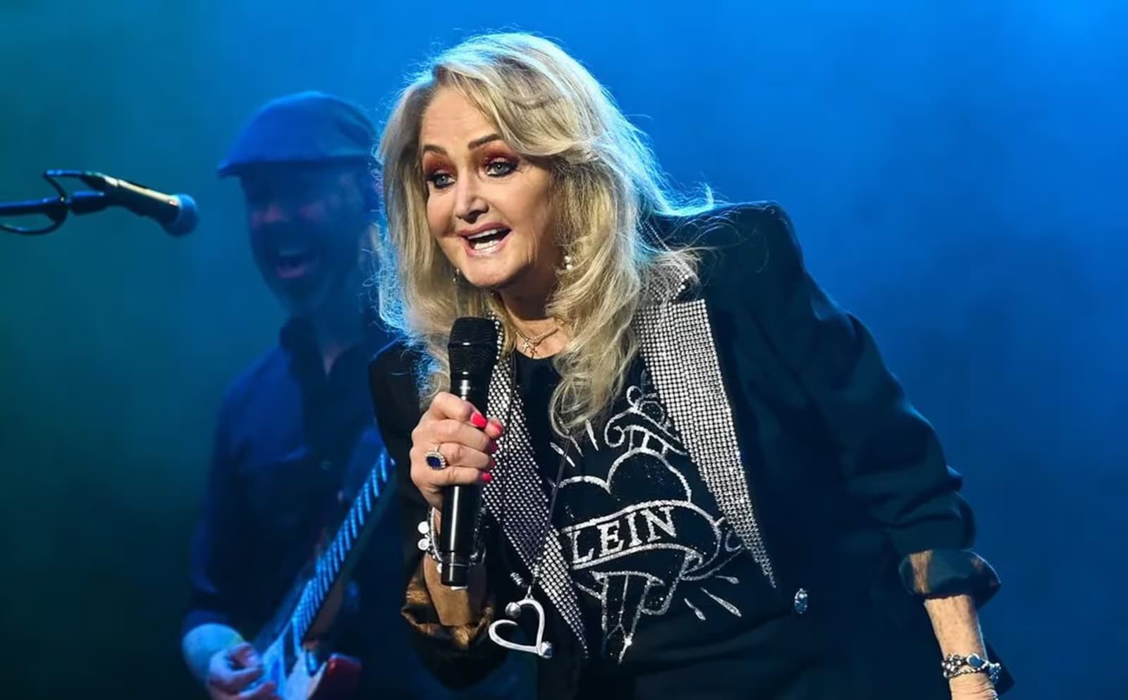 Cantora Bonnie Tyler morre aos 75 anos