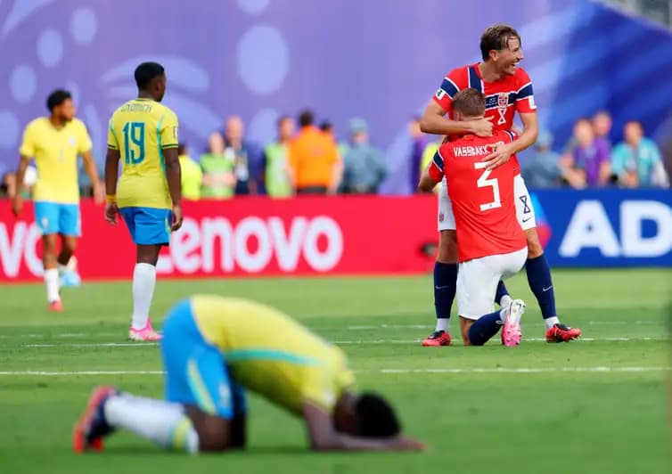 Brasil perde para a Noruega e dá adeus ao sonho do hexa