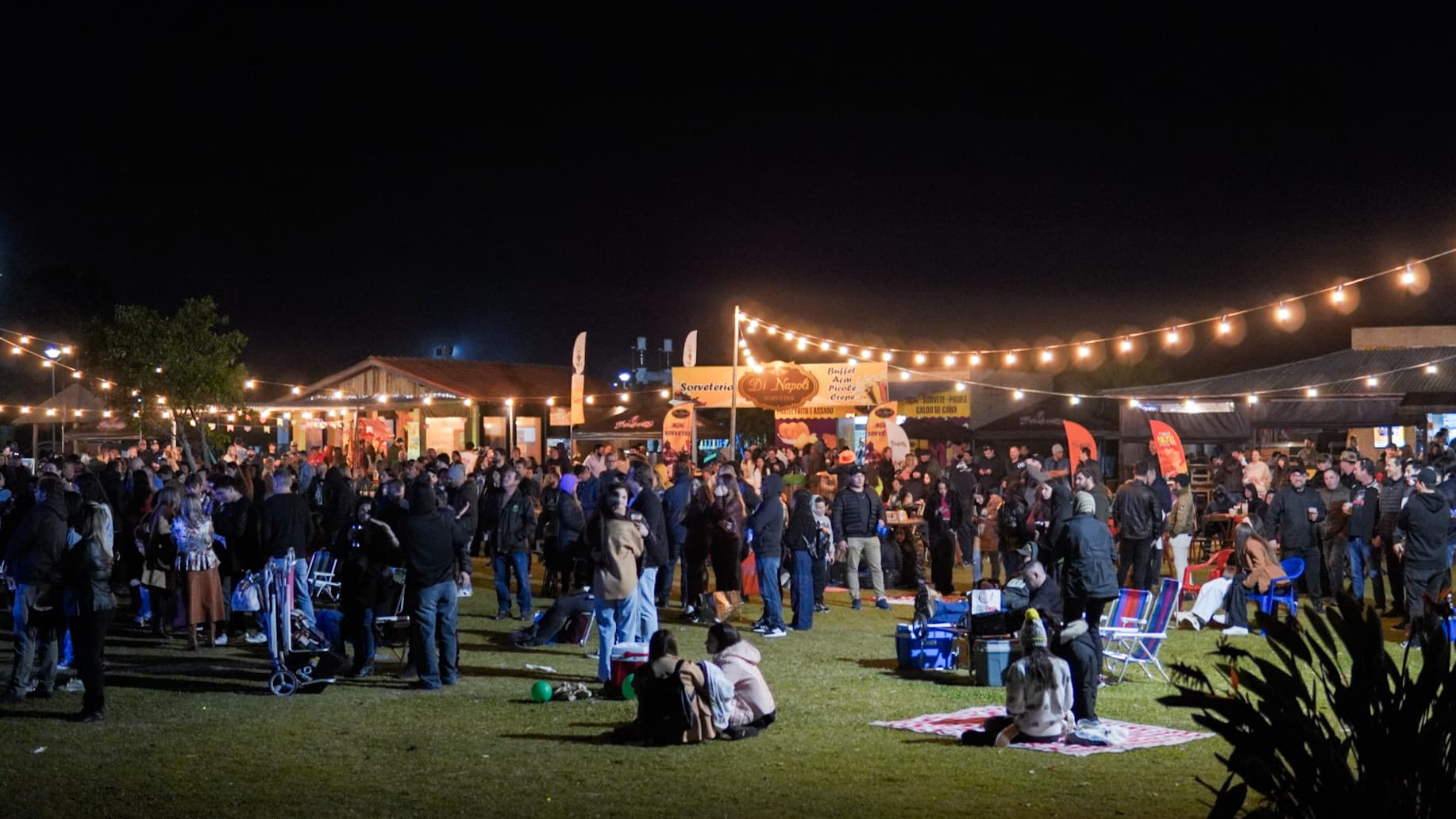Festival de Rock terá shows, praça gastronômica e desfile de pets neste domingo (12) em Capivari de Baixo
