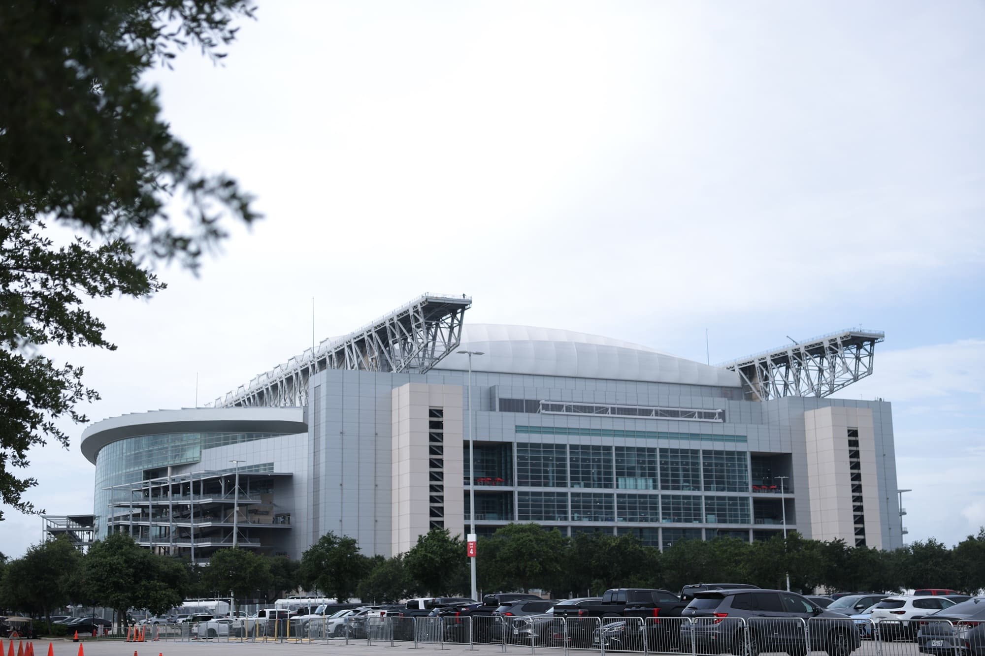 Estádio da Copa esconde sistema de climatização bilionária