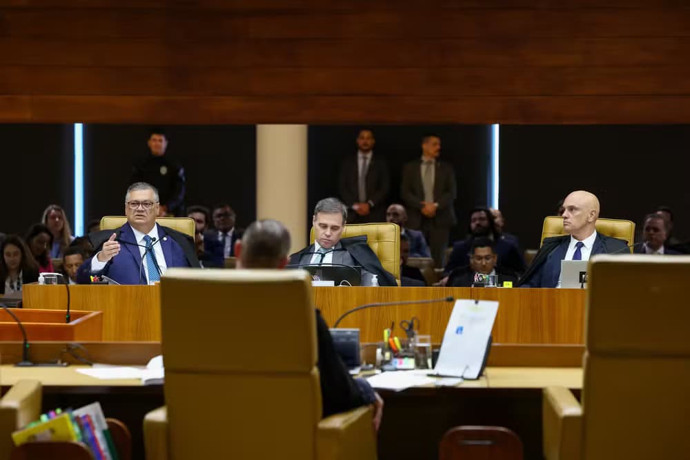 STF tem sessão marcada por bate-bocas e termina sem decisão sobre investigação de Moraes