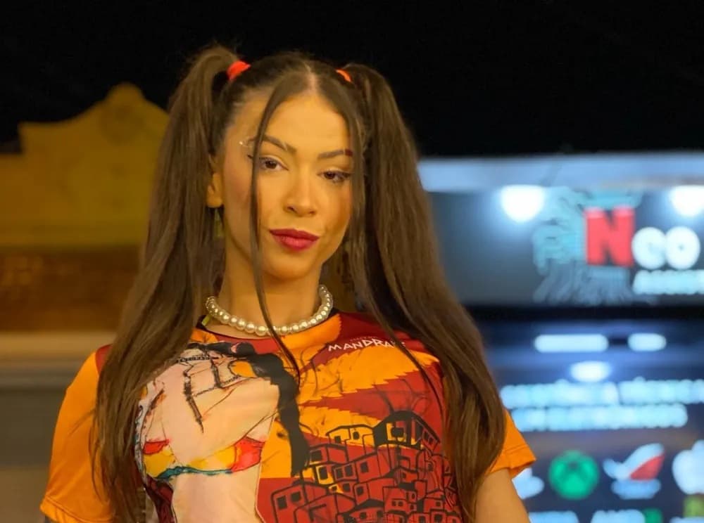 Tubaronense MC Pipokinha é condenada por show com conteúdo sexual diante de adolescentes