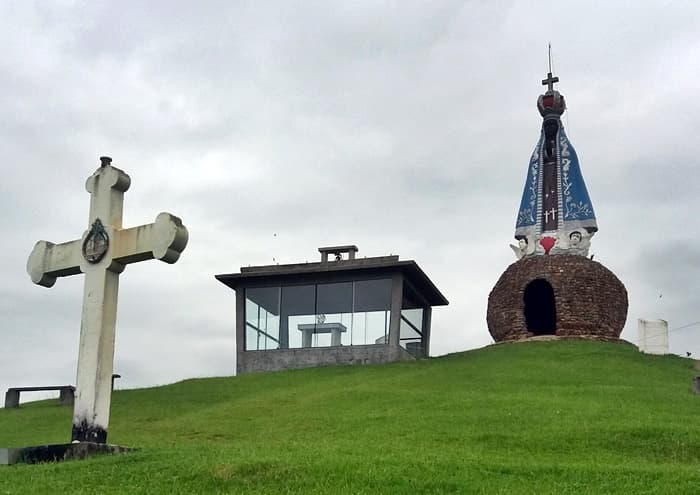 Monumento de Nossa Senhora Aparecida deve receber até 15 mil fiéis no feriadão