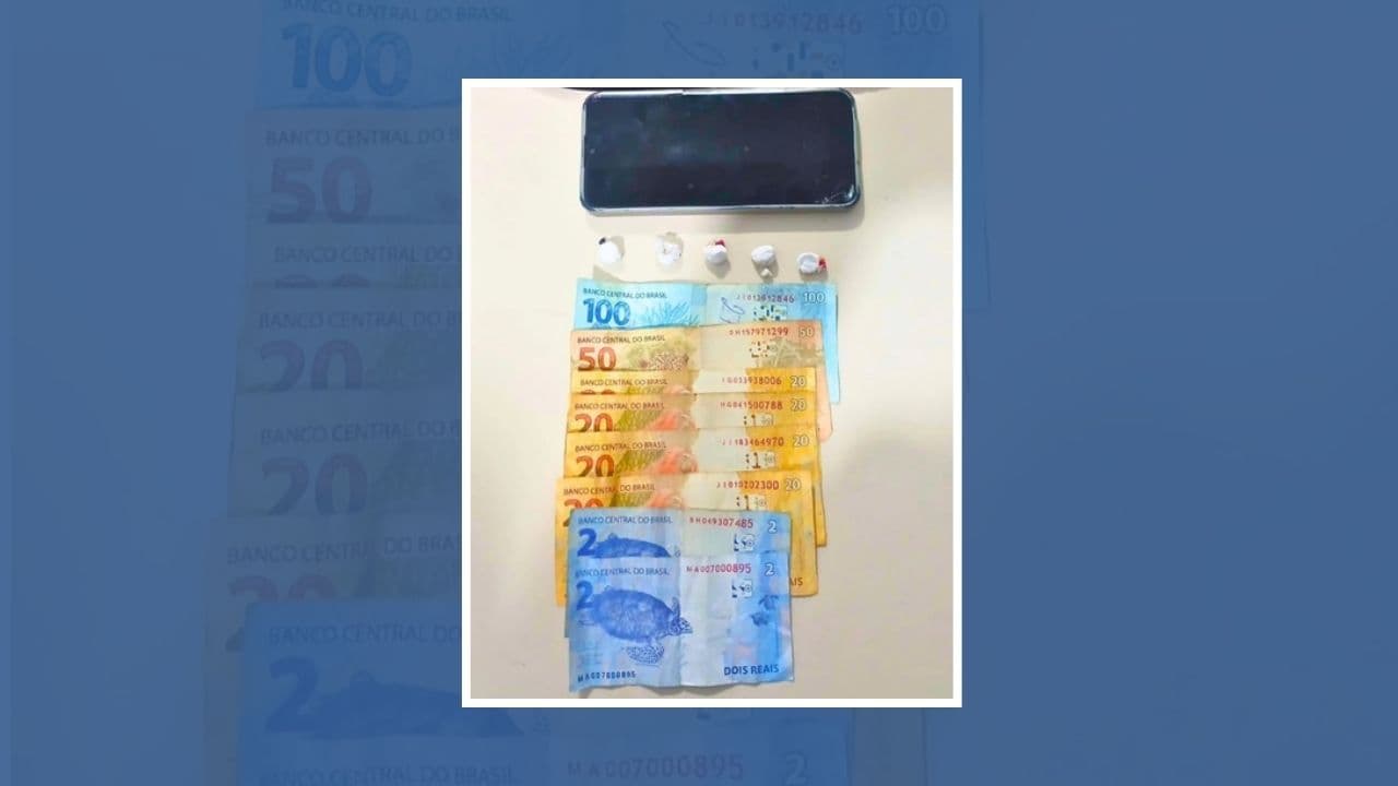 Jovem que escondia cocaína em muro é preso por tráfico