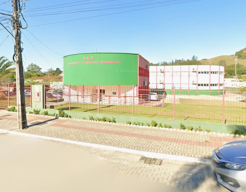 Aluno agredido durante recreio em escola será indenizado em R$ 11 mil