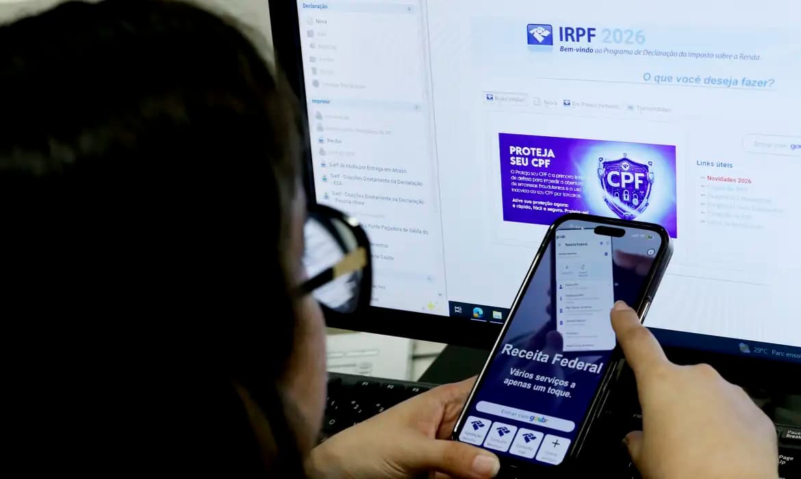 Receita começa a notificar quase 500 mil contribuintes que caíram na malha fina