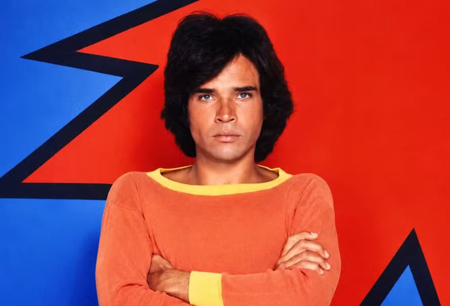 Morre Michael Gray, ator que interpretou o Capitão Marvel na série "Shazam!"