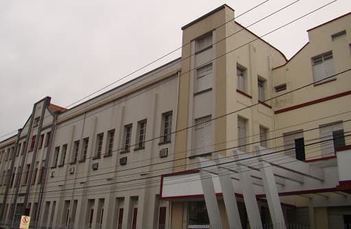 Turmas do Colégio São José têm aulas suspensas, por suspeita de COVID-19 em professor