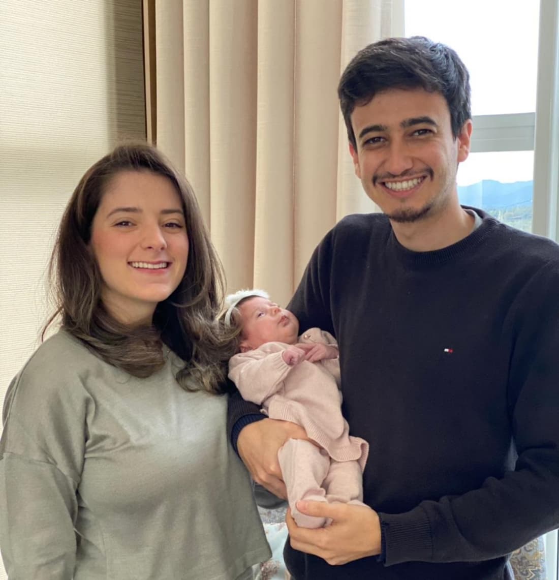 Bebê com tumor raro passa por cirurgia em Hospital de Tubarão