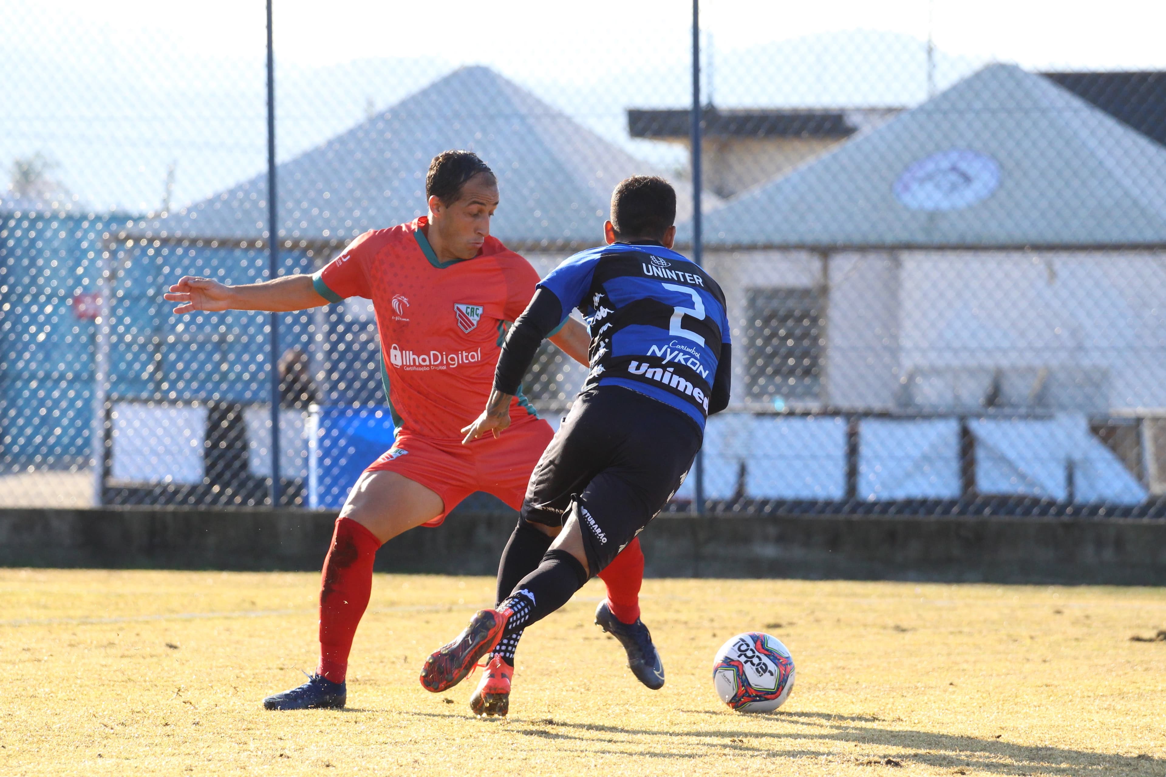 CATARINENSE SÉRIE B: Tubarão perde mais uma e entra na zona de rebaixamento