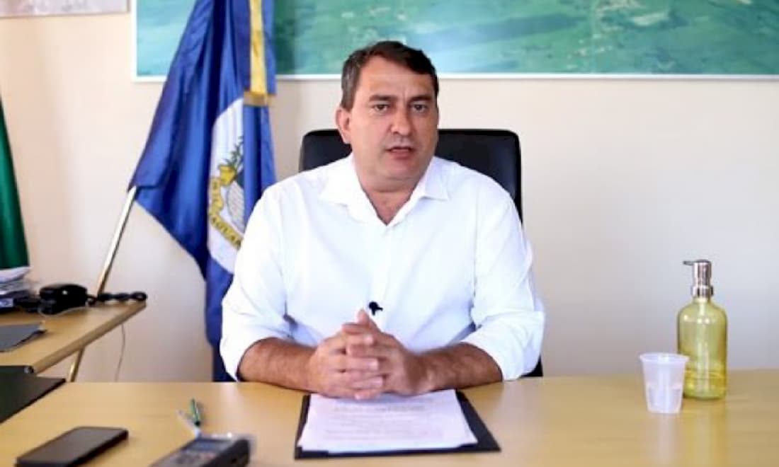 Gaeco prende ex-prefeito de Jaguaruna por fraude em licitação