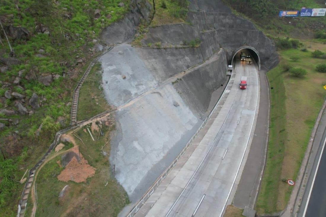 Obras de contenção de rochas são concluídas em seis pontos na BR-101 Sul