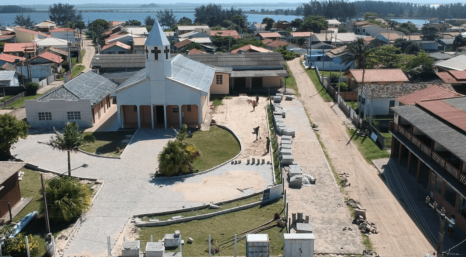 Obras são iniciadas na nova praça na Ponta da Barra, em Laguna